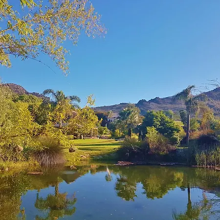 Val D'Or Estate Hotel Franschhoek Exterior photo